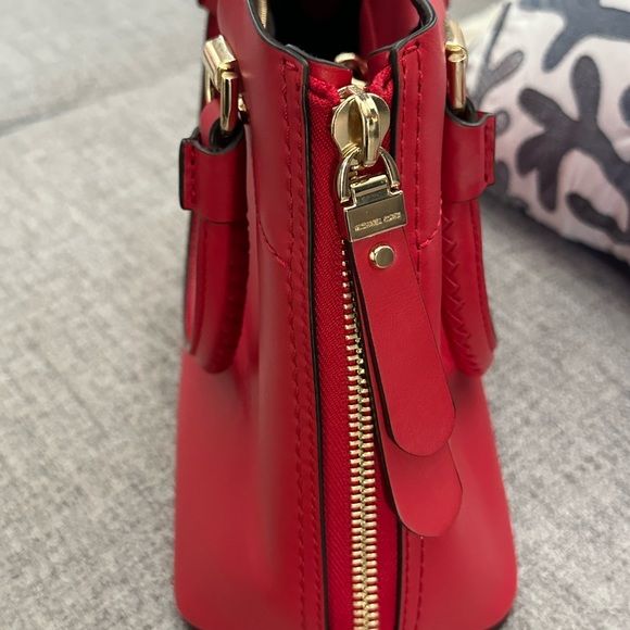 Michael Kors Blakley Red Handbag with strap and wallet NEW - Picture 6 of 16